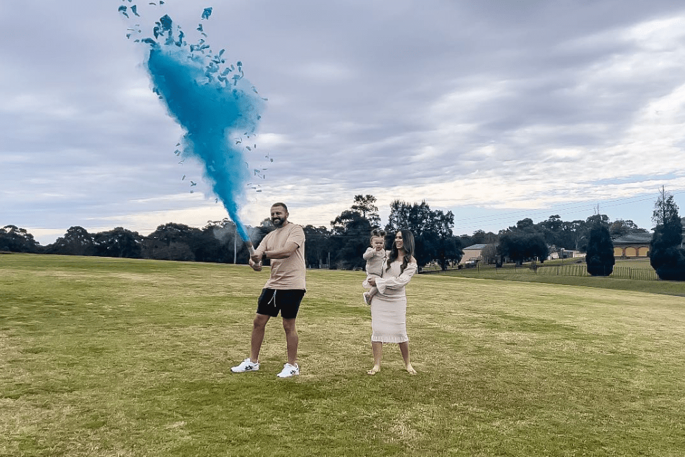 Blue (concealed colour) Confetti & Smoke Holi Powder cannon launcher/popper -Gender Reveal - Confettified - Party Popper