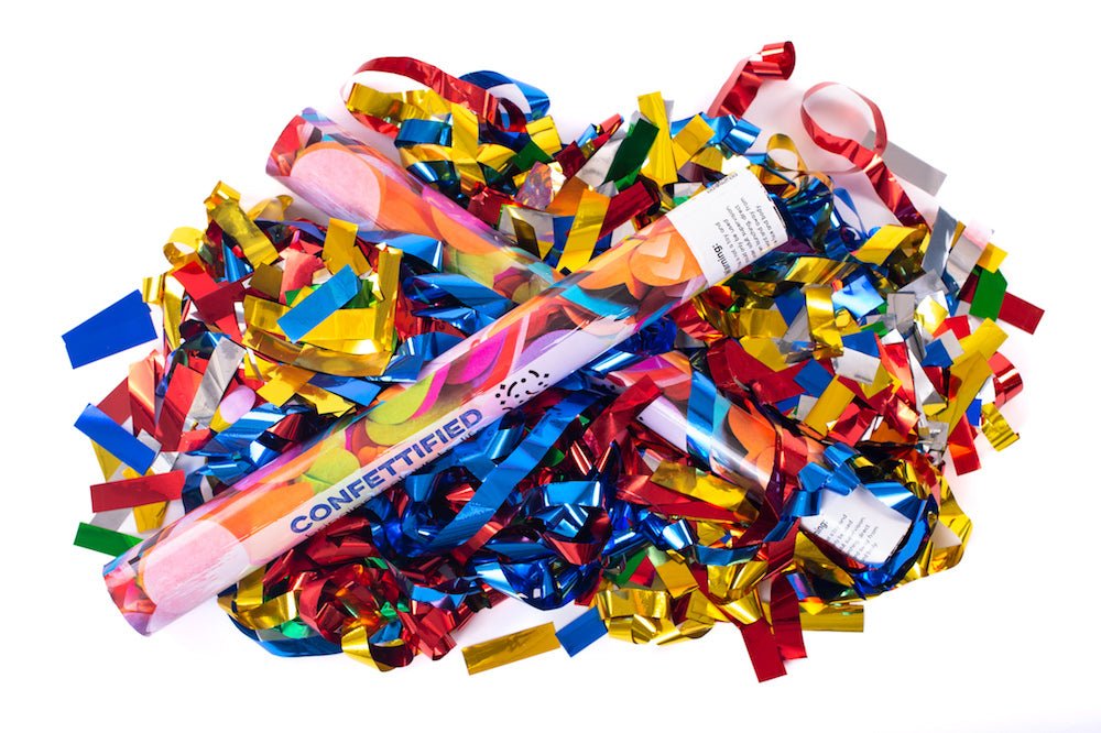 Metallic Streamers & confetti cannon launcher/popper - Confettified - Party Popper