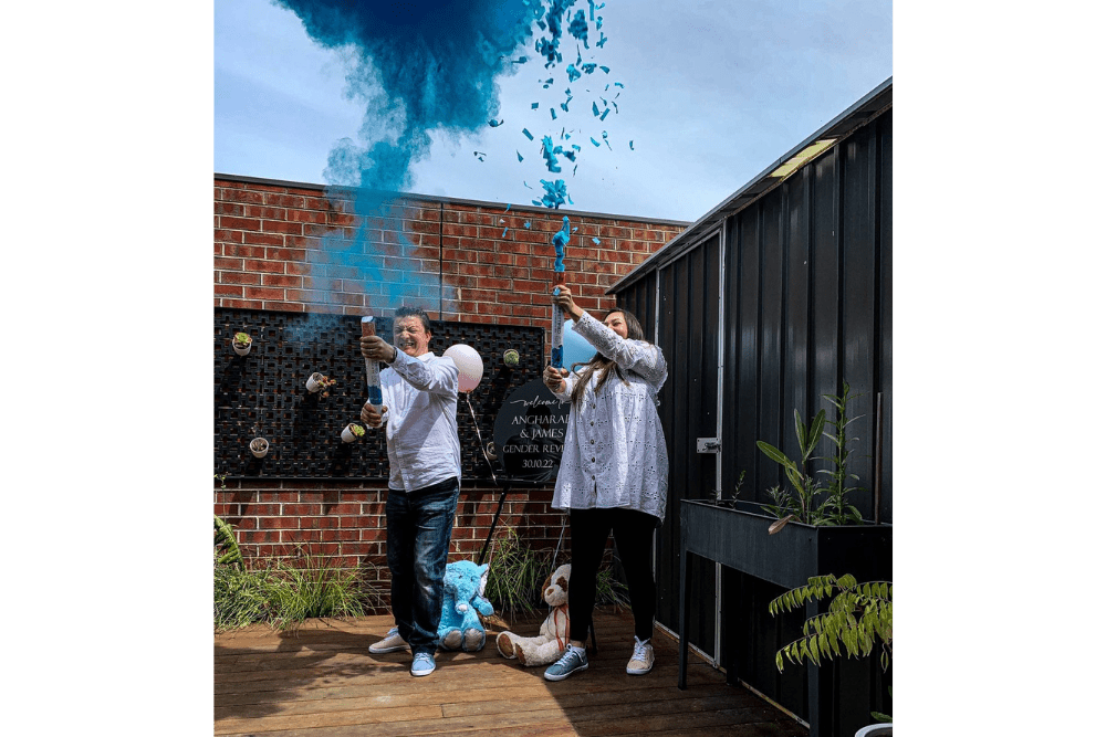 Blue (concealed colour) Confetti cannon launcher/popper -Gender Reveal - Confettified - Confetti